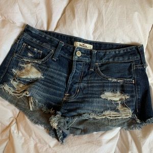 Hollister shorts!